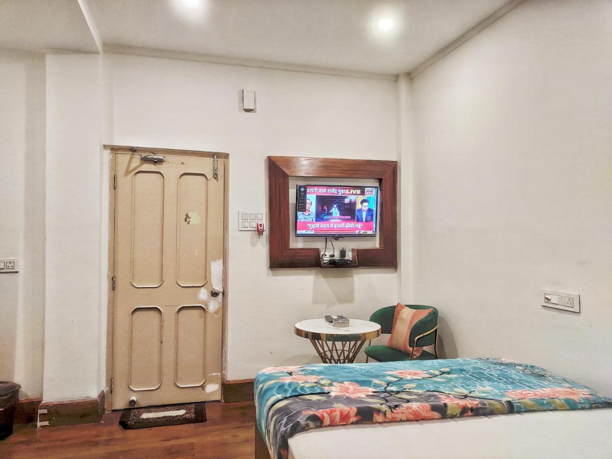 Hotel Florence Siliguri Extérieur photo